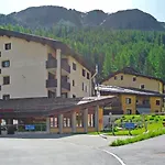 Appartement Residenza Chesa Margun 77-2 By Interhome *